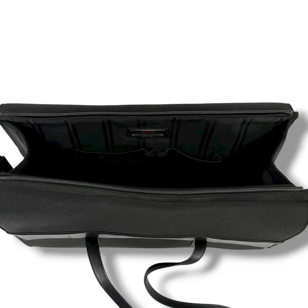 Tumi Alpha Briefcase Bag With Over The Shoulder Handels Solid Black 43010D3
